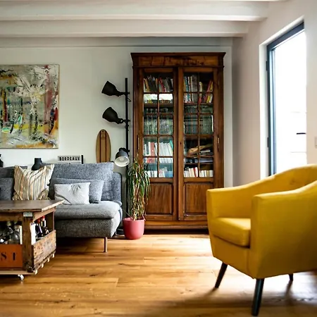 Spacious House With Garden